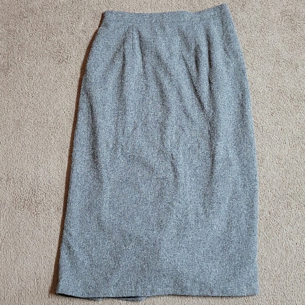 Sweater midi skirt